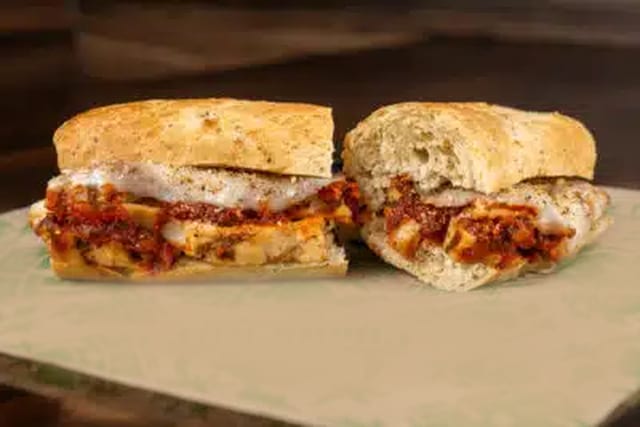 Chicken Marinara.